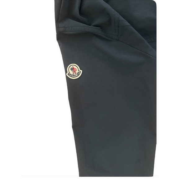 Zip-Up Hooded Woman’s Front Zip Lightweight Windbreaker Jacket,Navy Blue, Size M - Picture 10 of 13